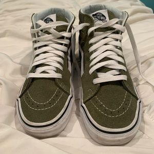 Olive green SK8-HI